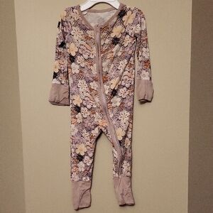 Miozing bamboo/spandex footie/sleeper